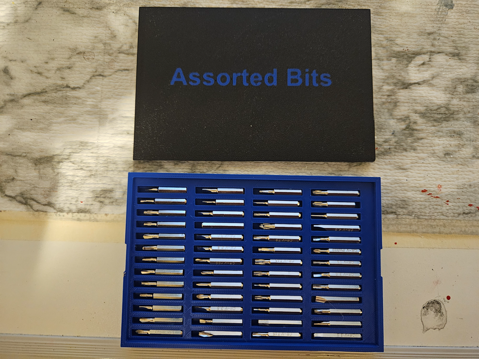 Assorted Bit's Case with Lid