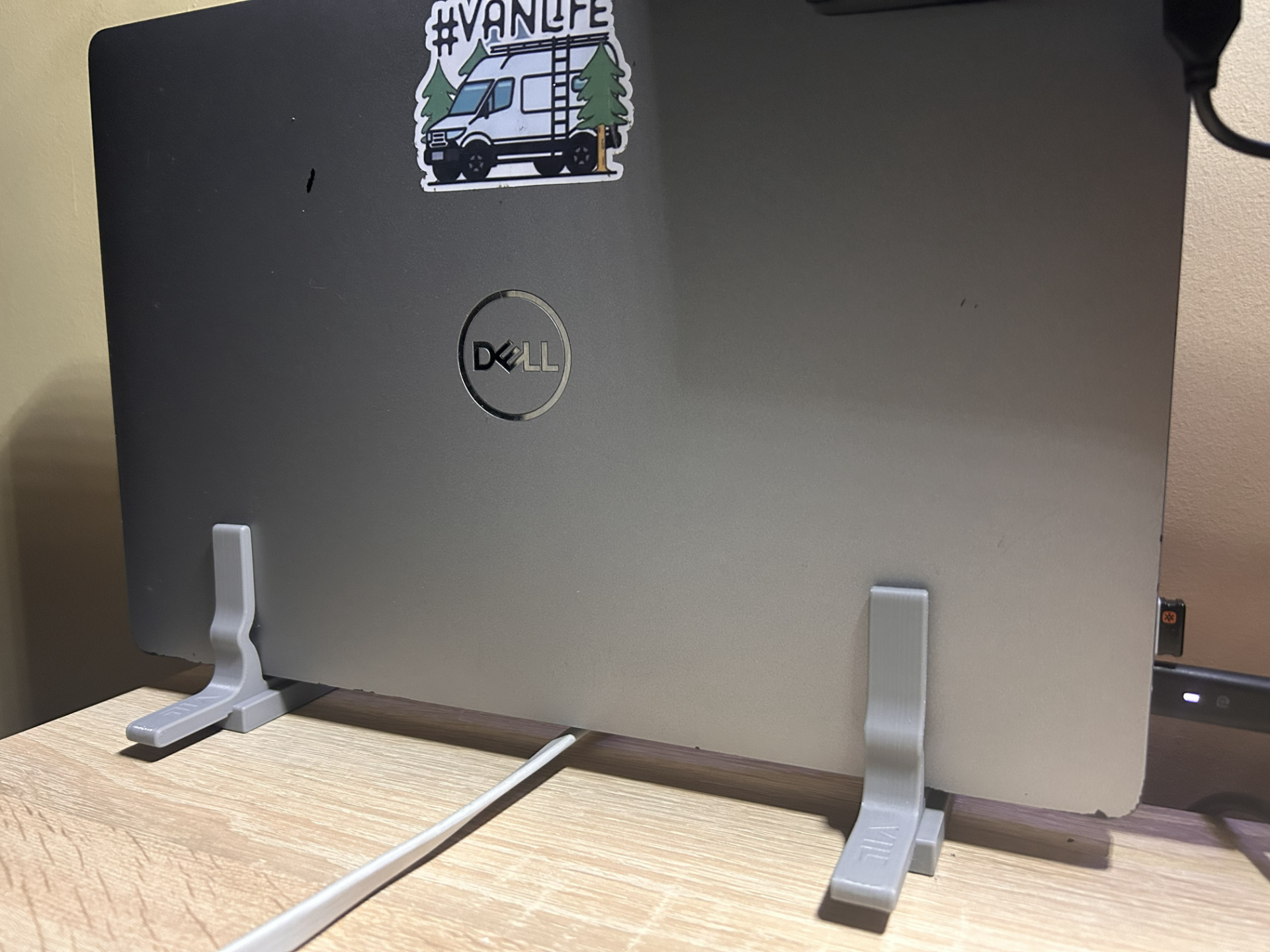 DELL Precision 35xx/37xx table clamped mount