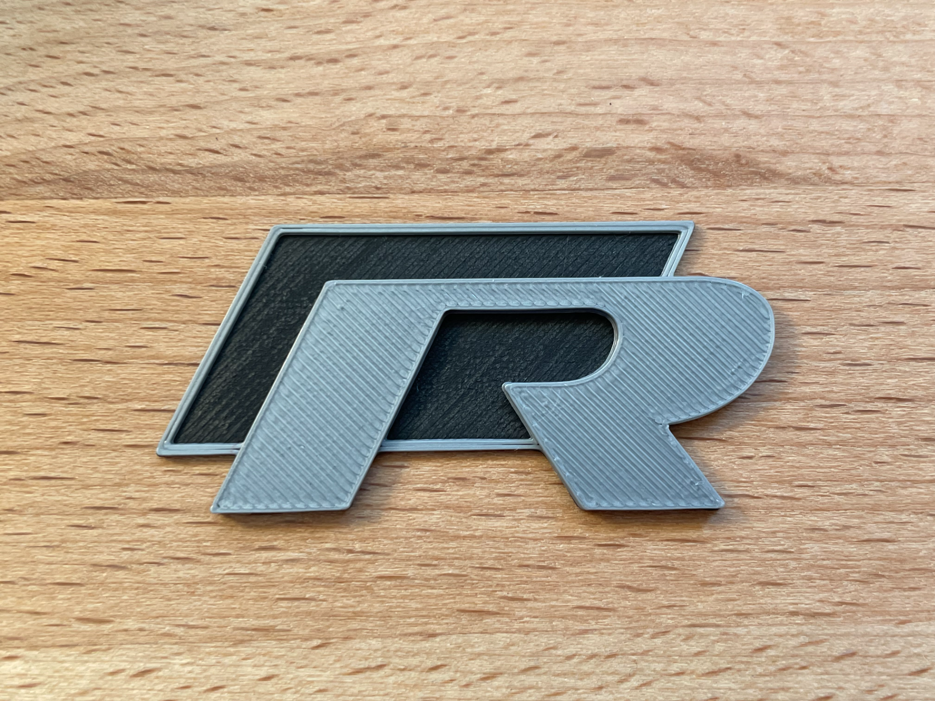 VW R Badge (with/without AMS)