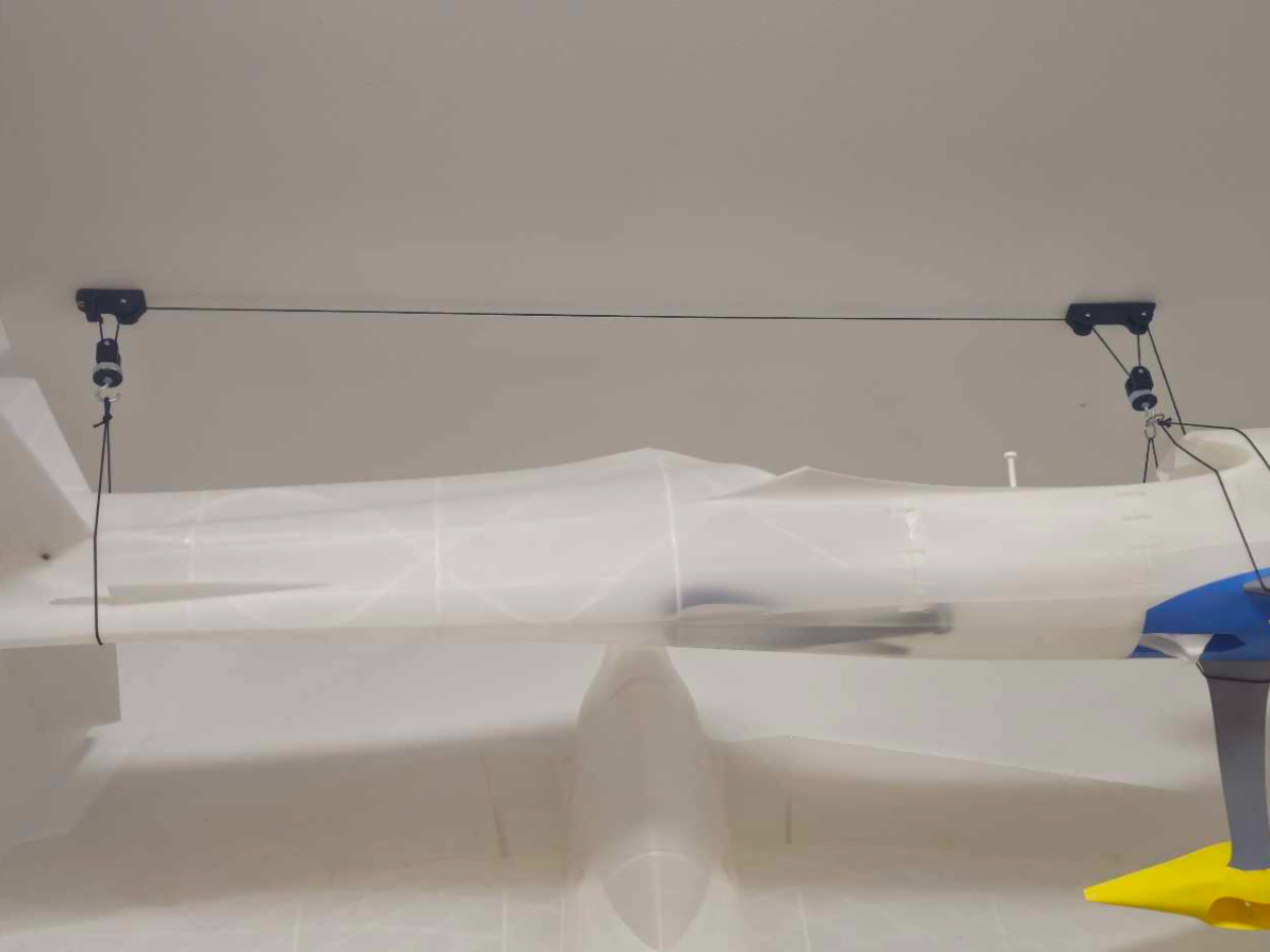 roof sliding bracket