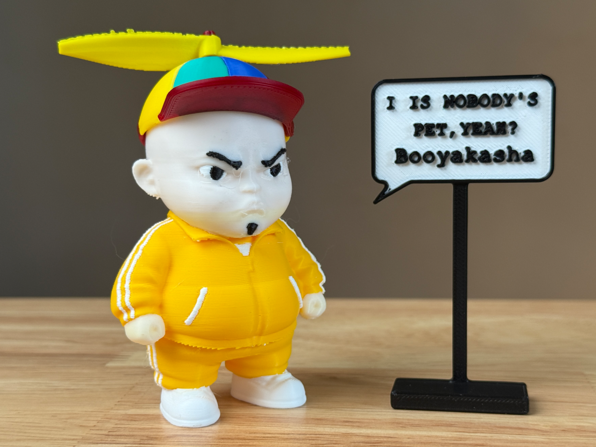 PET G - Dress Up Pet Gangster Desk Buddy