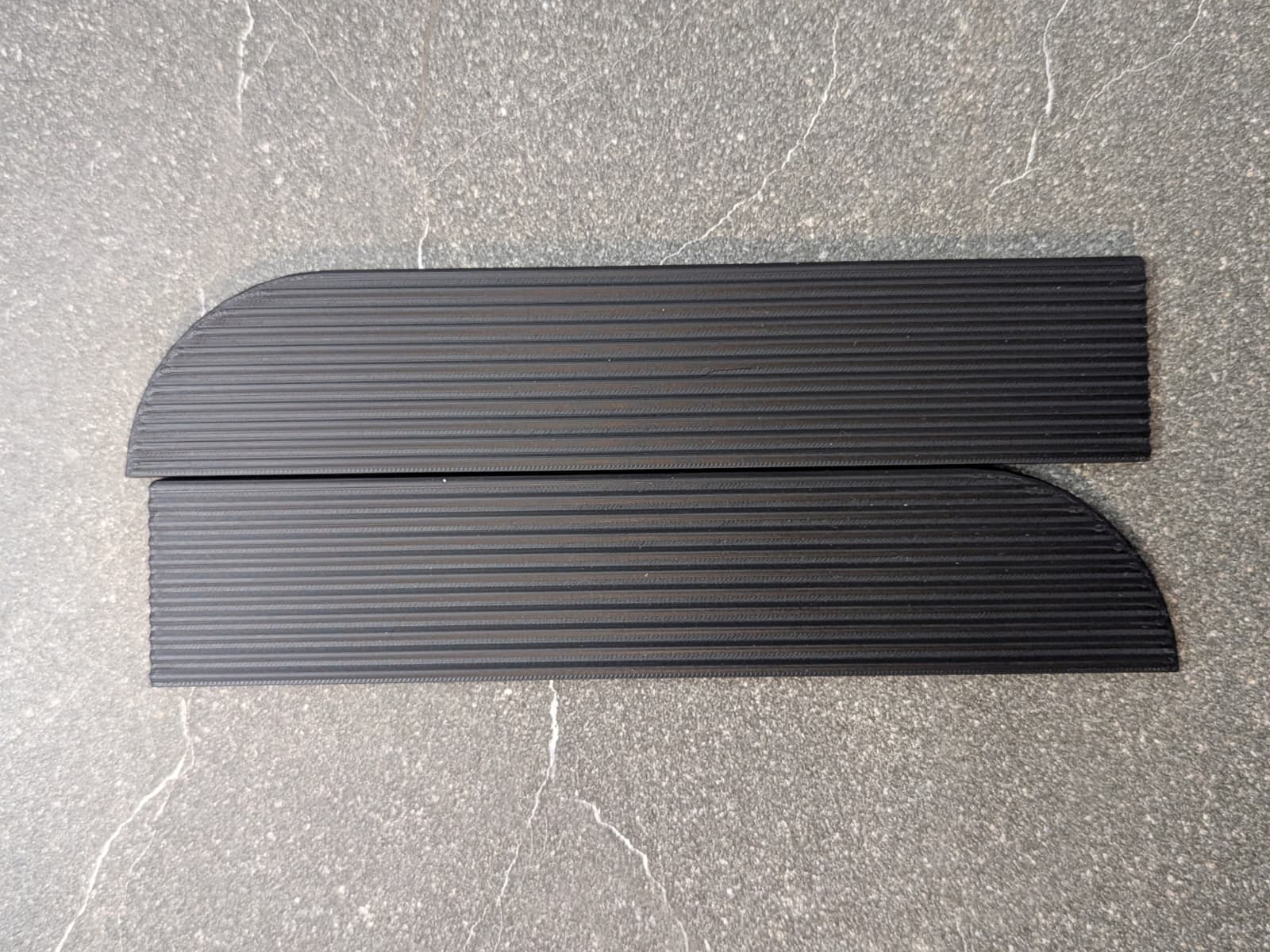 Door floor level