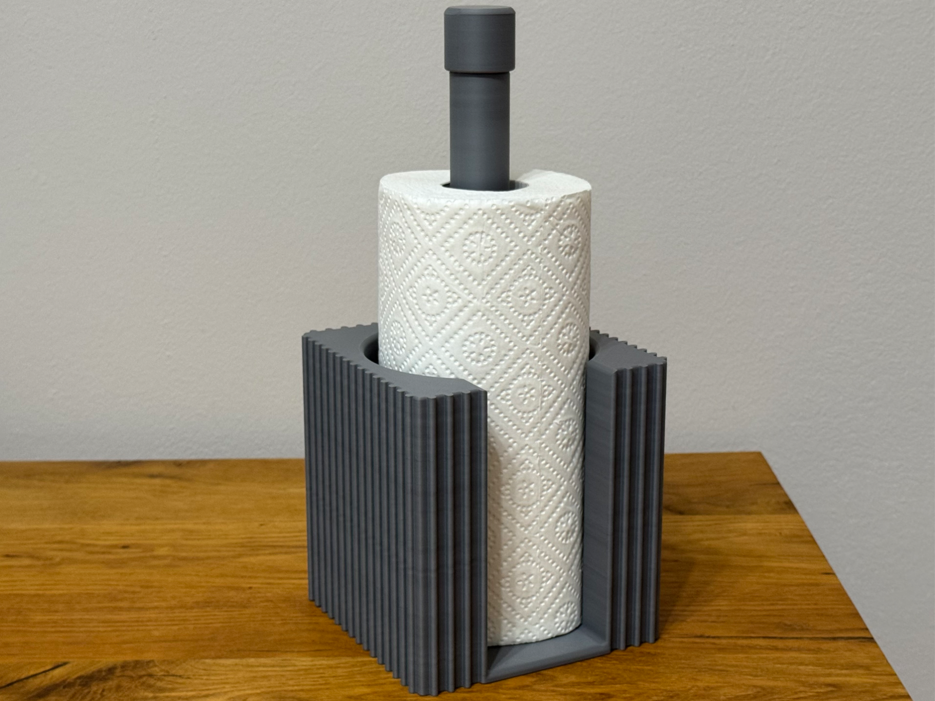 Fluted Paper Towel Holder w/ Carry Knob (Threaded)