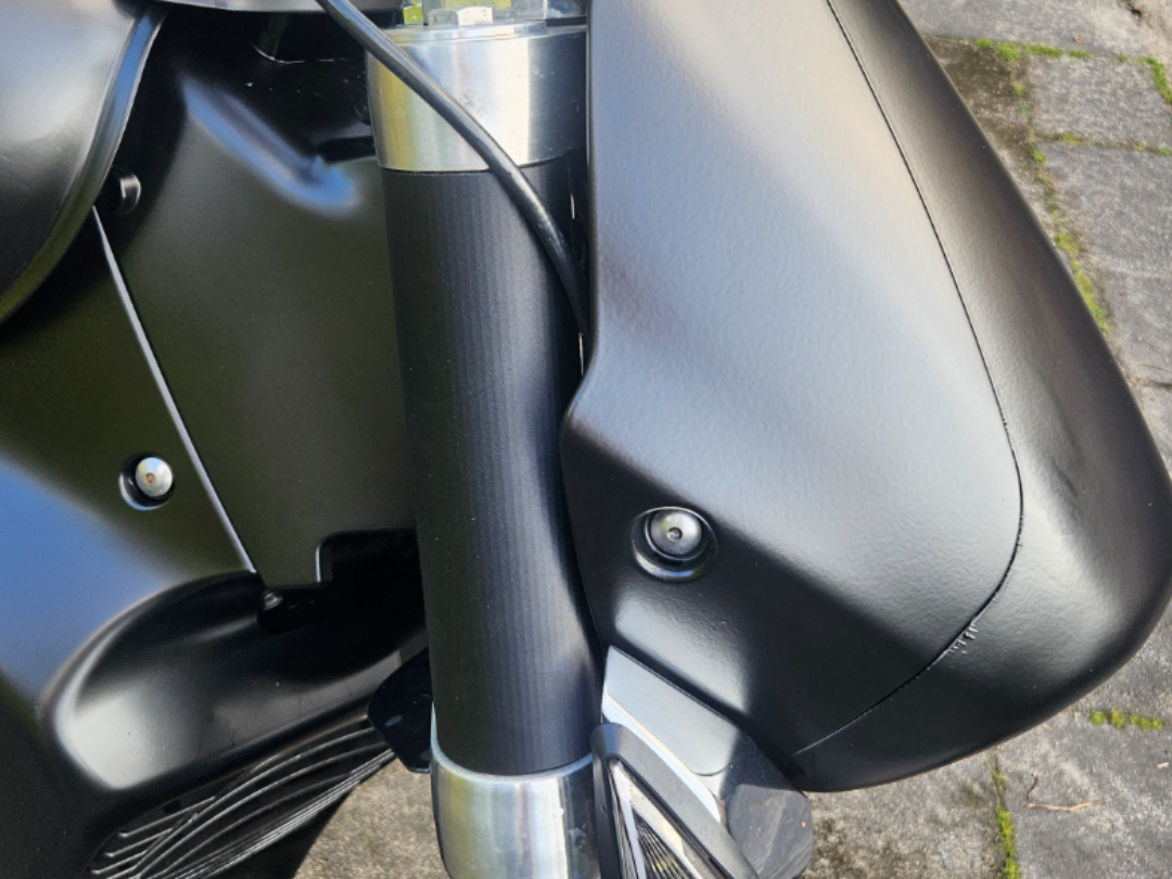 Front vork covers susuki intruder m1800r (m109r)