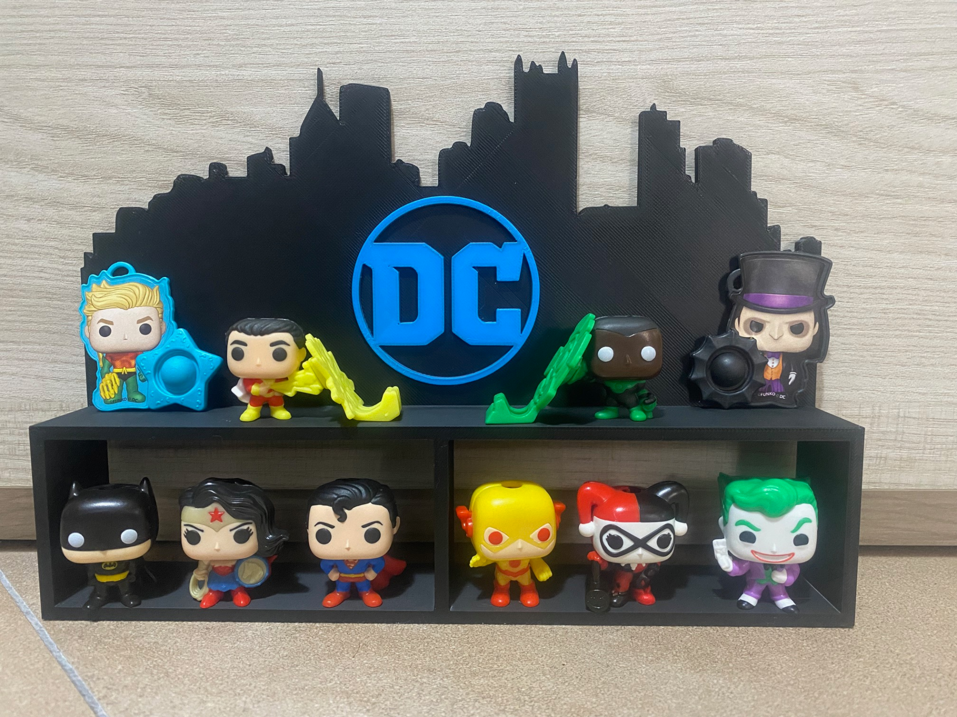 Kinder Joy Funko Pop DC holder