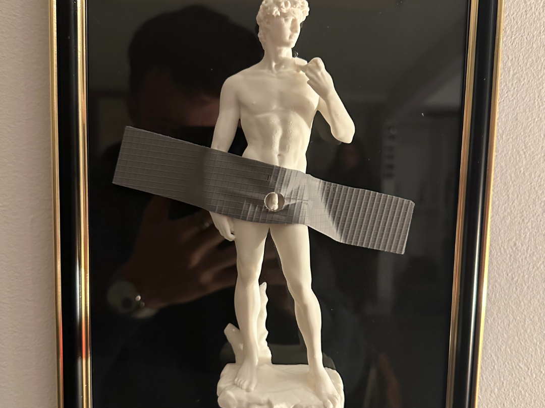 David by Michel Ange - Strapped