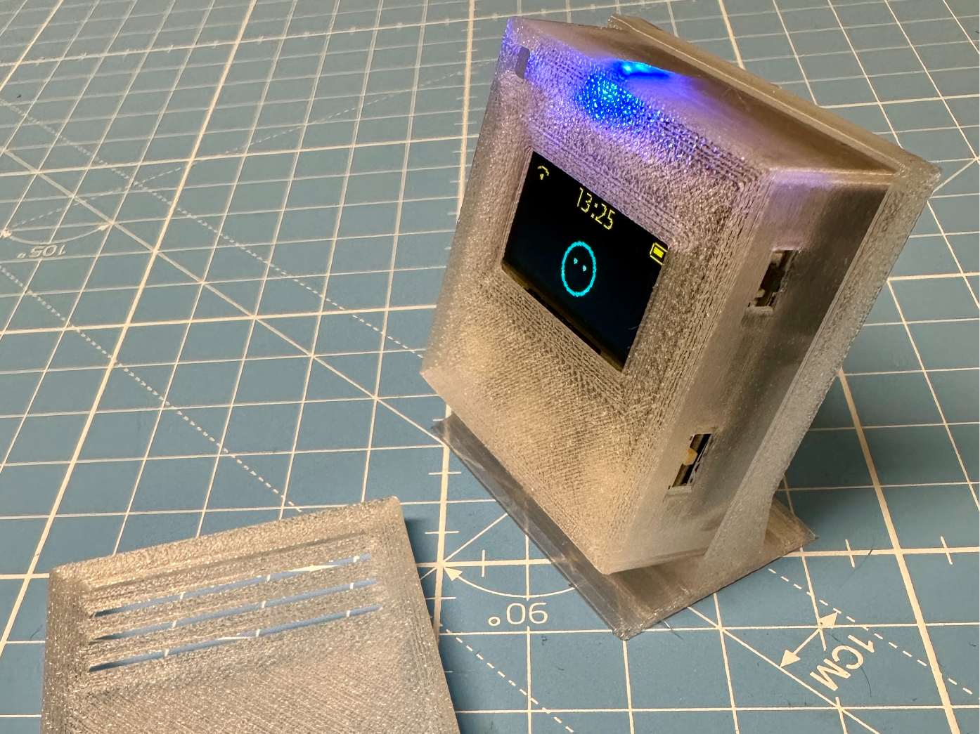 ESP32-C3 KI Sprachdialog-System Gehäuse