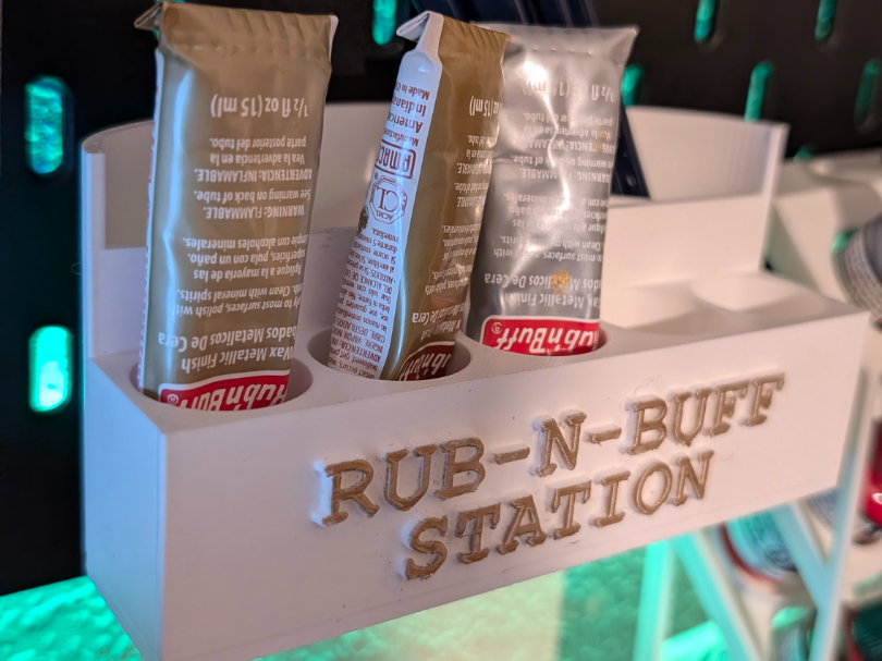 Rub-N-Buff Station with & without skadis