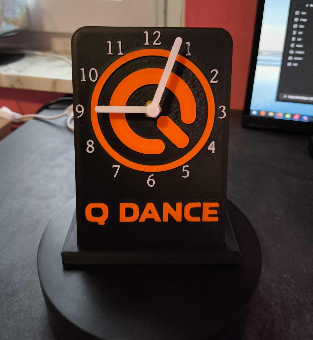 Q-Dance Schreibtisch Uhr