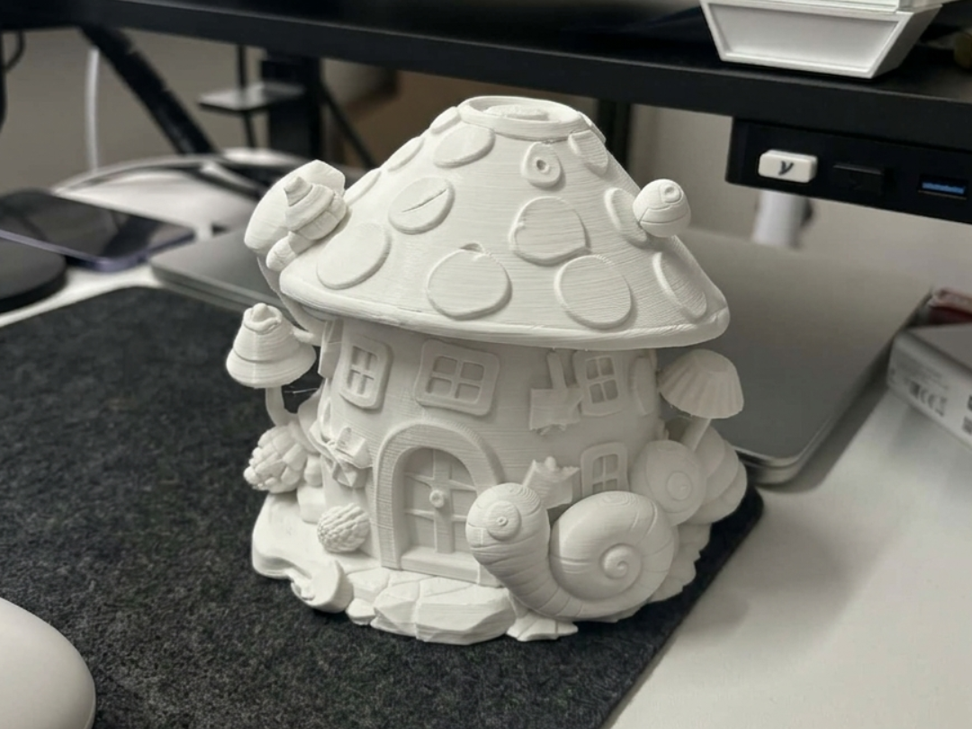 Cute Snail Mushroom House | Fairy Garden Decor