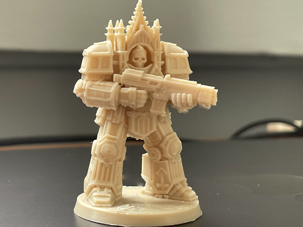 Elite Gothic Space Knight – Sci-Fi Miniature