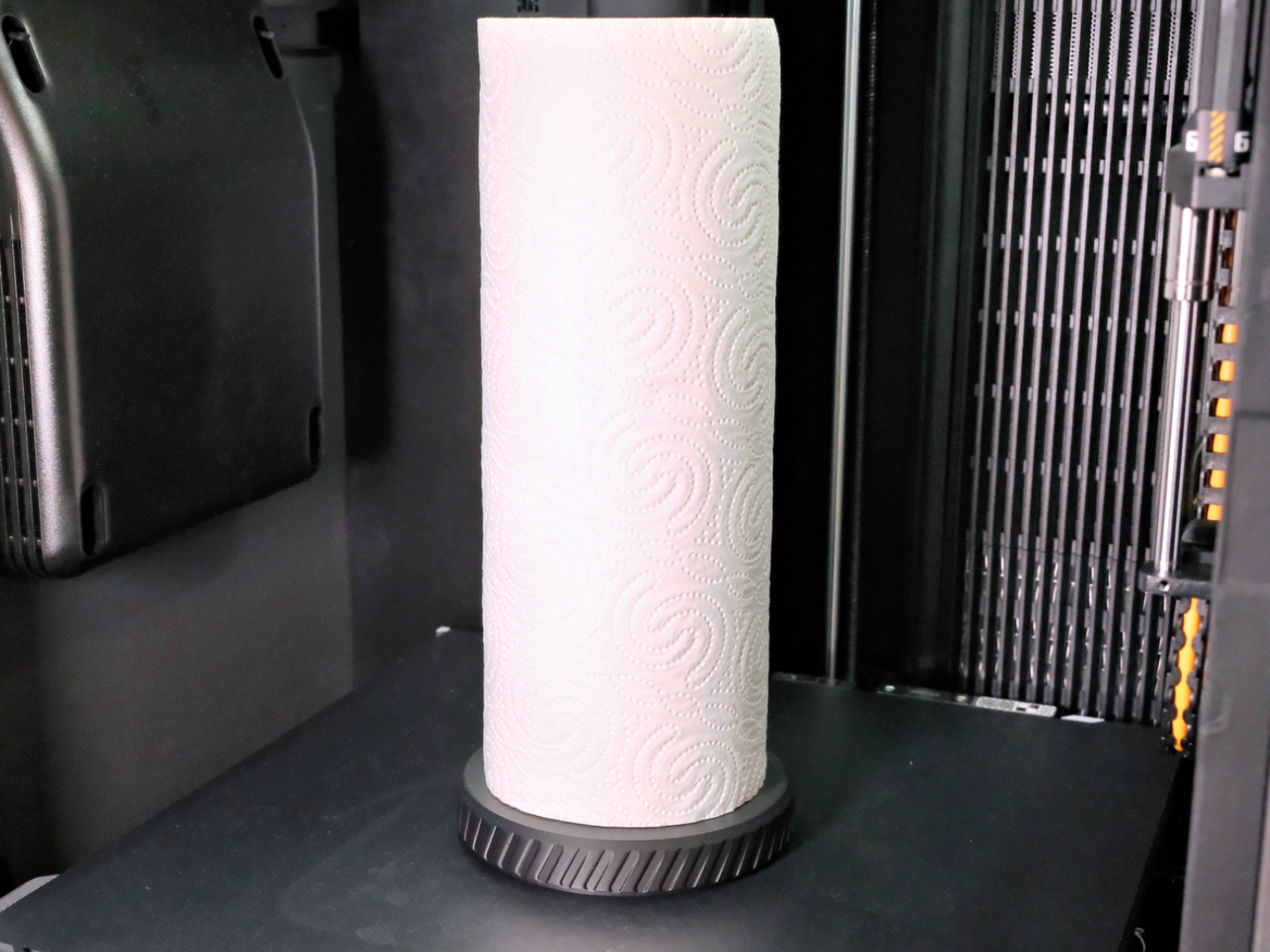LineGrip Kitchen Paper Towel Holder