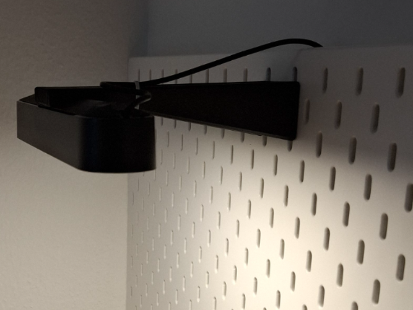 Skadis Mount: Philips Hue Play Ambience Lightbar