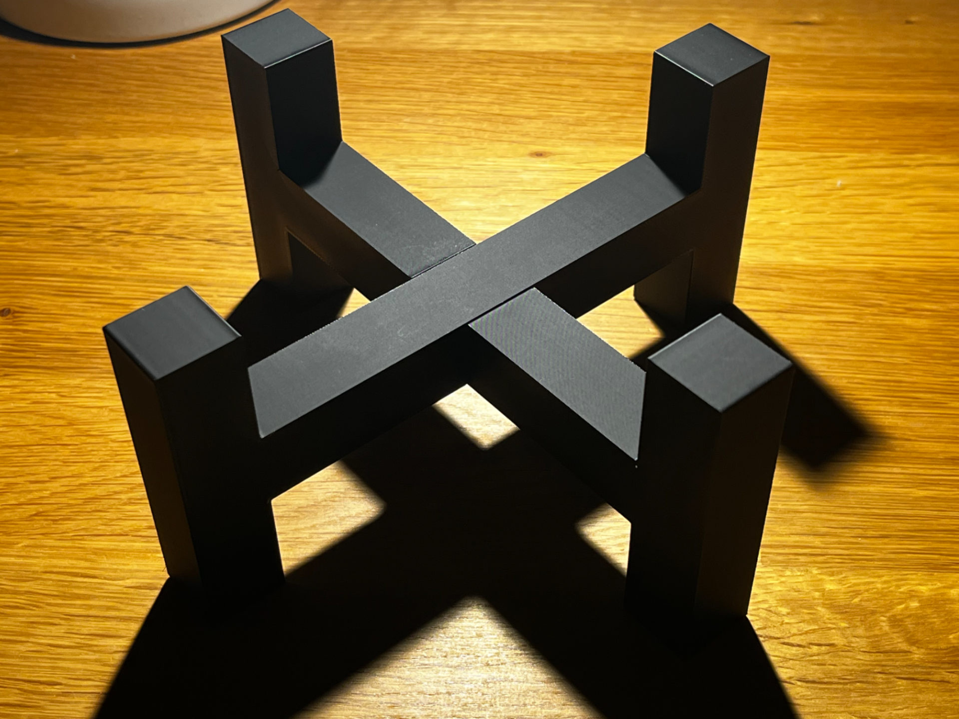Elevated Pet Bowl Stand
