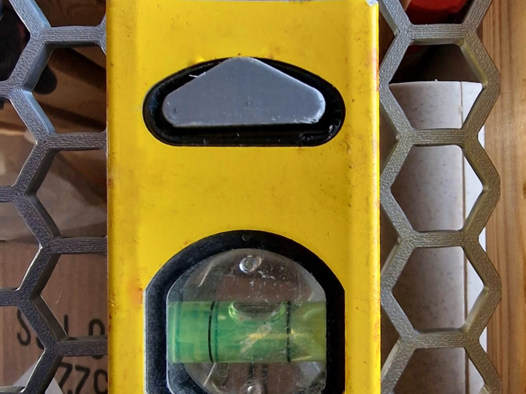 HSW spirit level holder