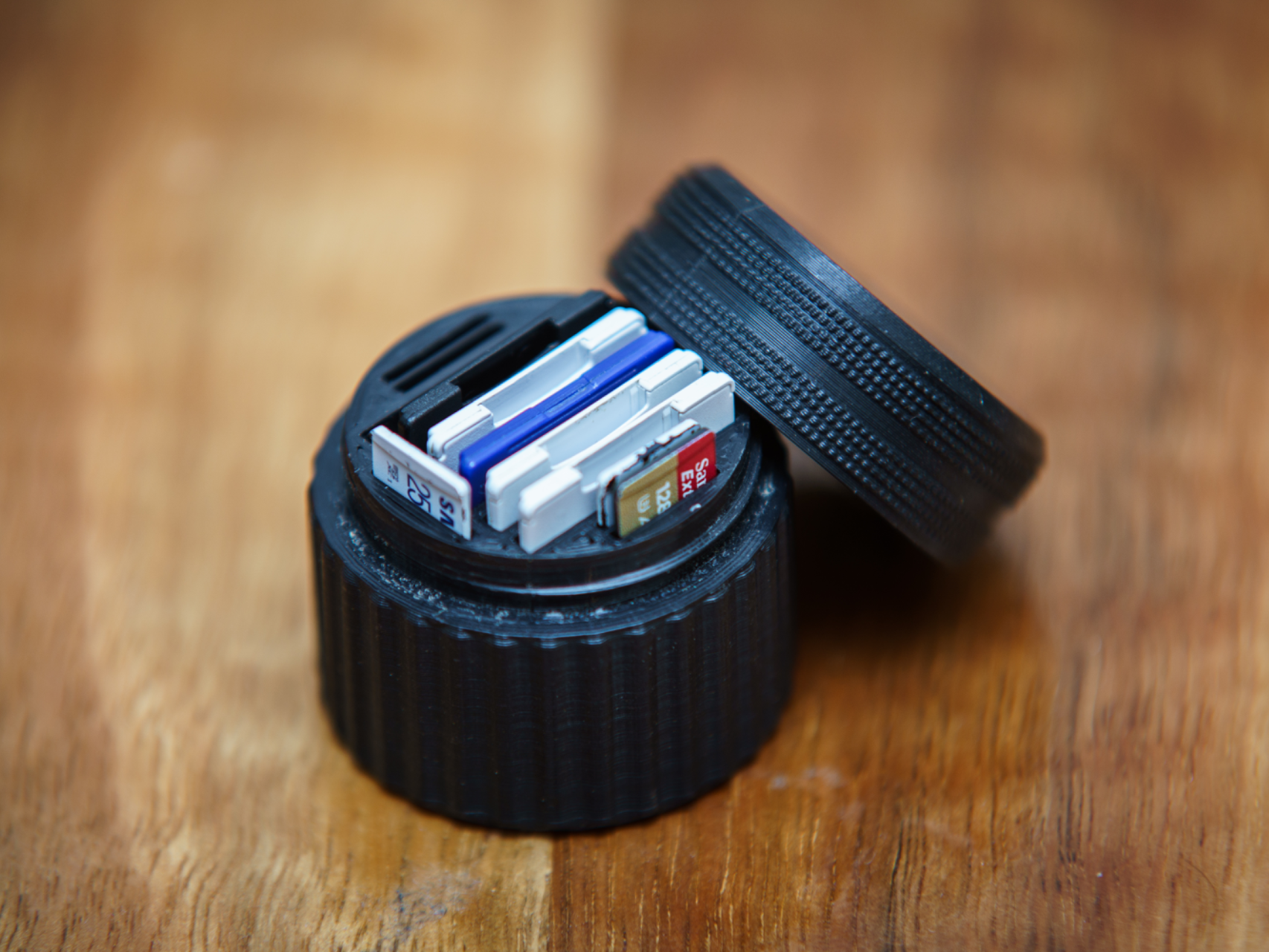 SD Card Case / Jar / Holder / Storage box