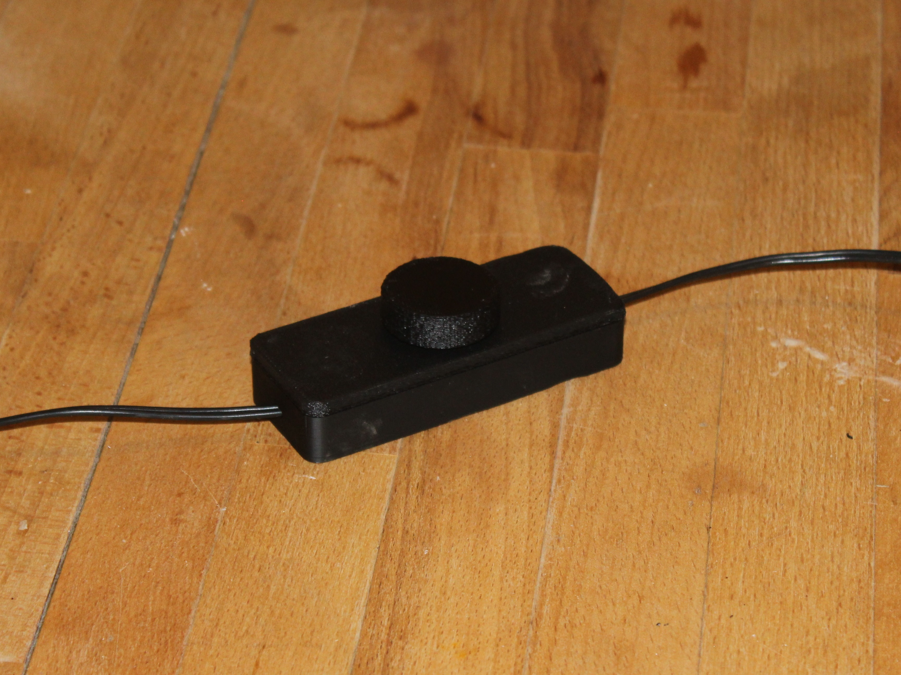 Rotatory lamp switch