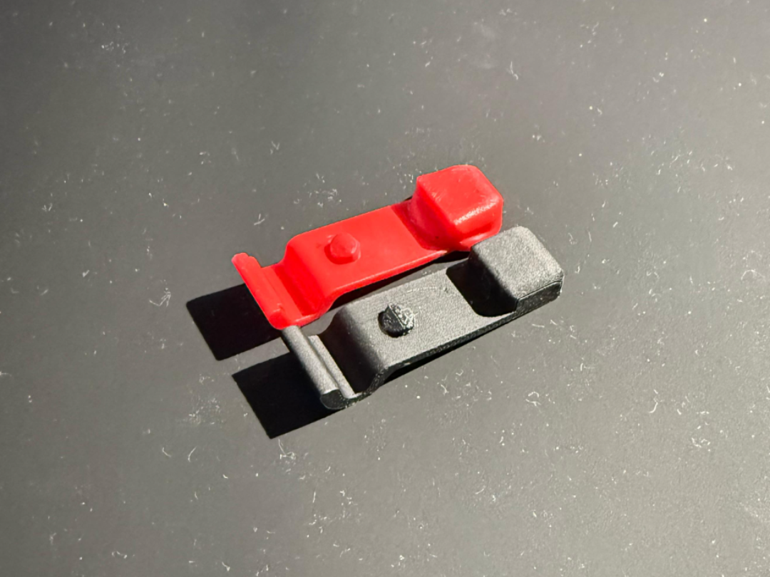 BuggyBoard - Release button replacement for saddle