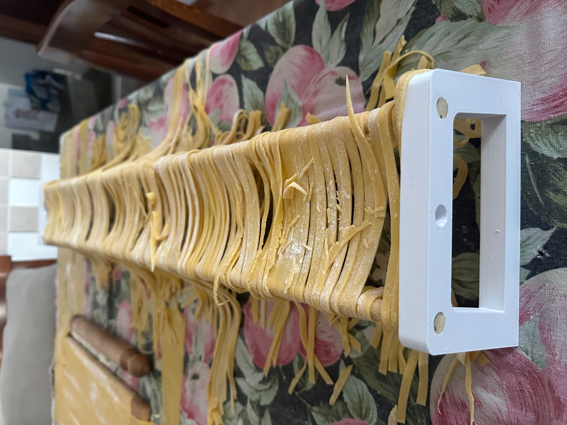 Stendino per asciugare la pasta all'uovo