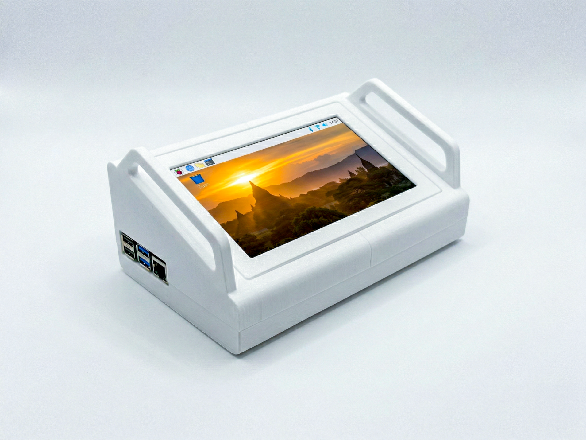 Raspberry Pi 4 and 7" display case