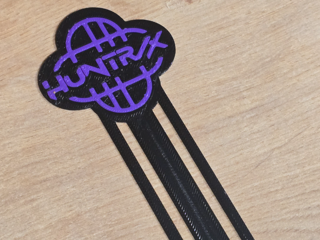 Huntrix bookmark