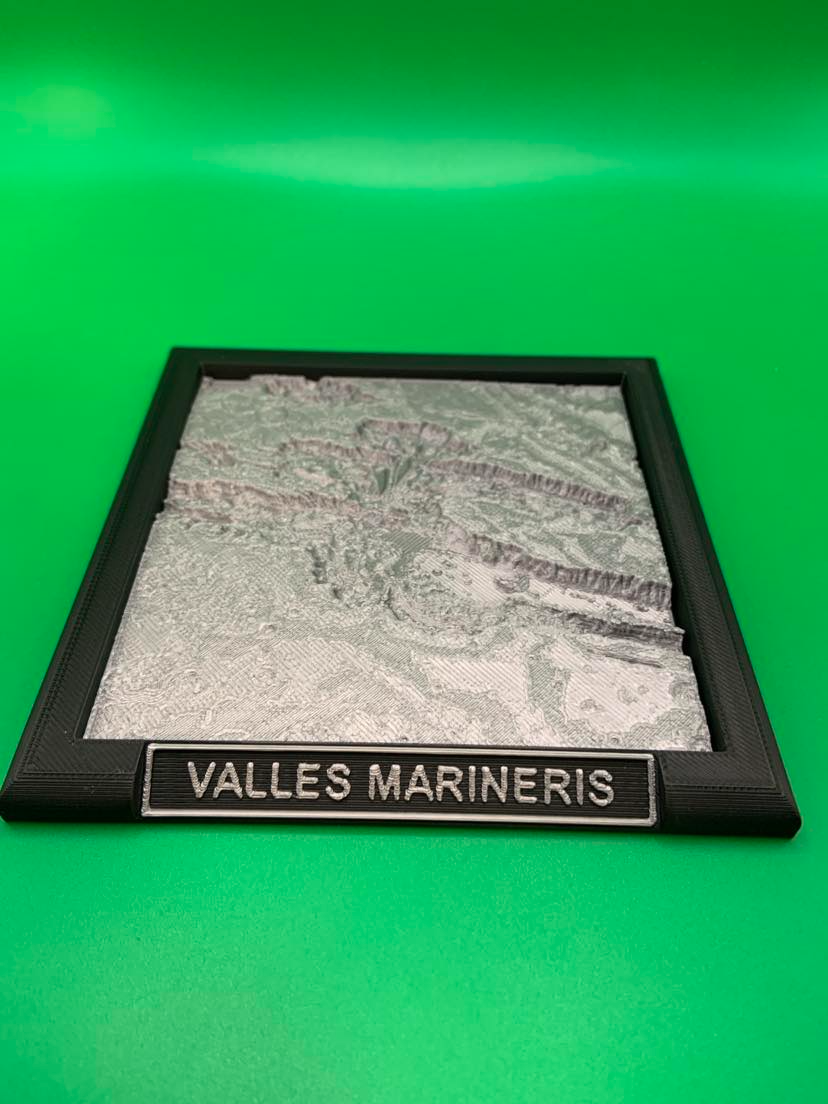 Moon - Valles Marineris - in frame