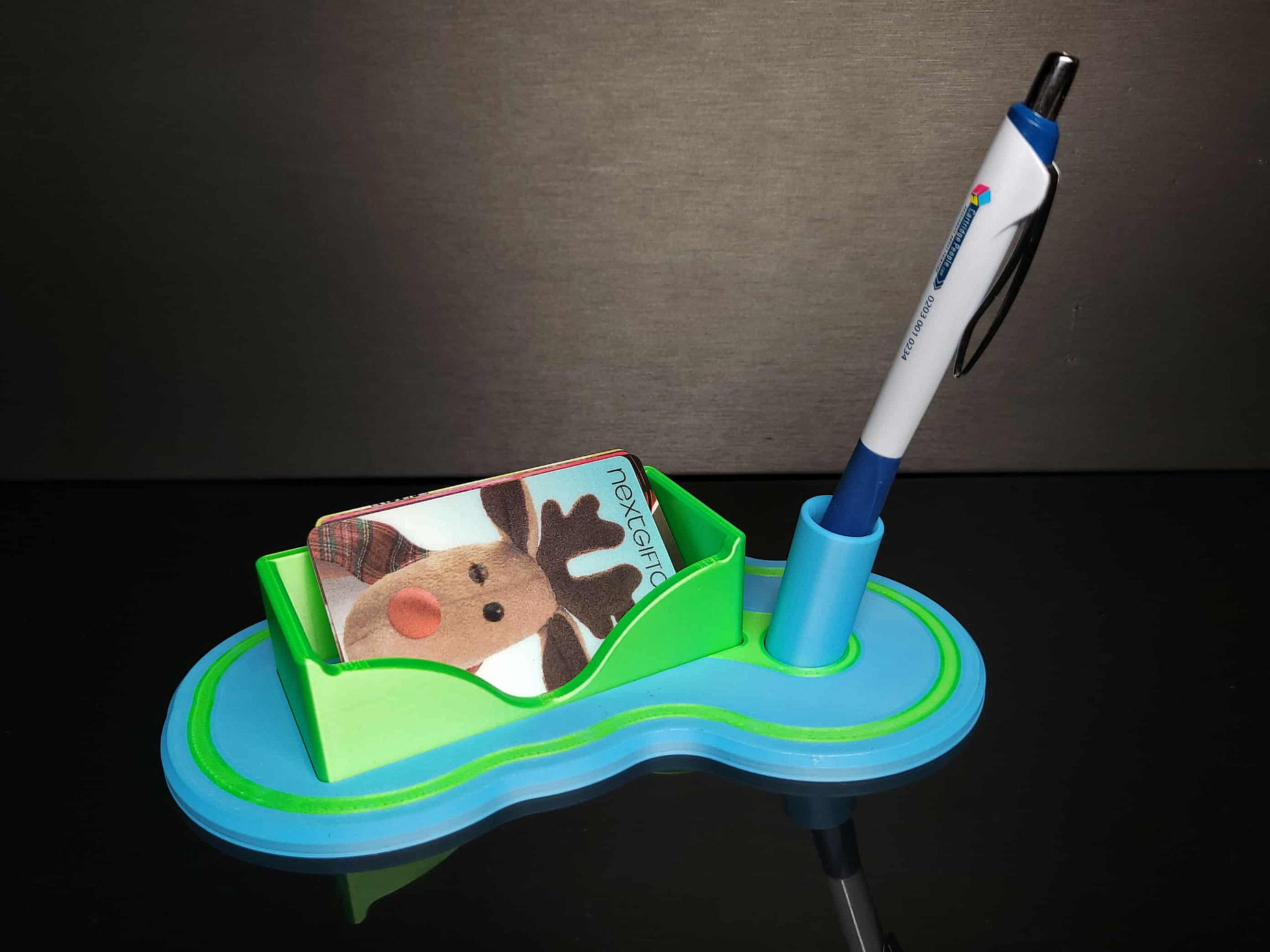 Business card holder