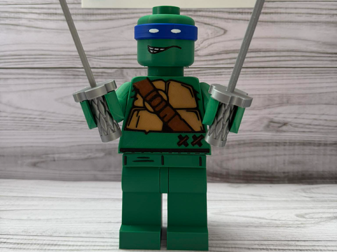 Blue Leader Turtle Brick Figure 21cm