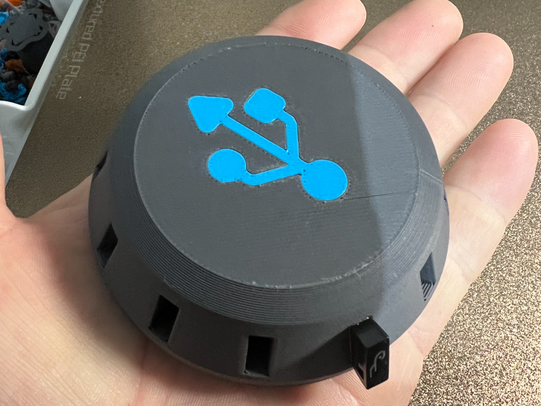 USB(FO) USB dongle holder