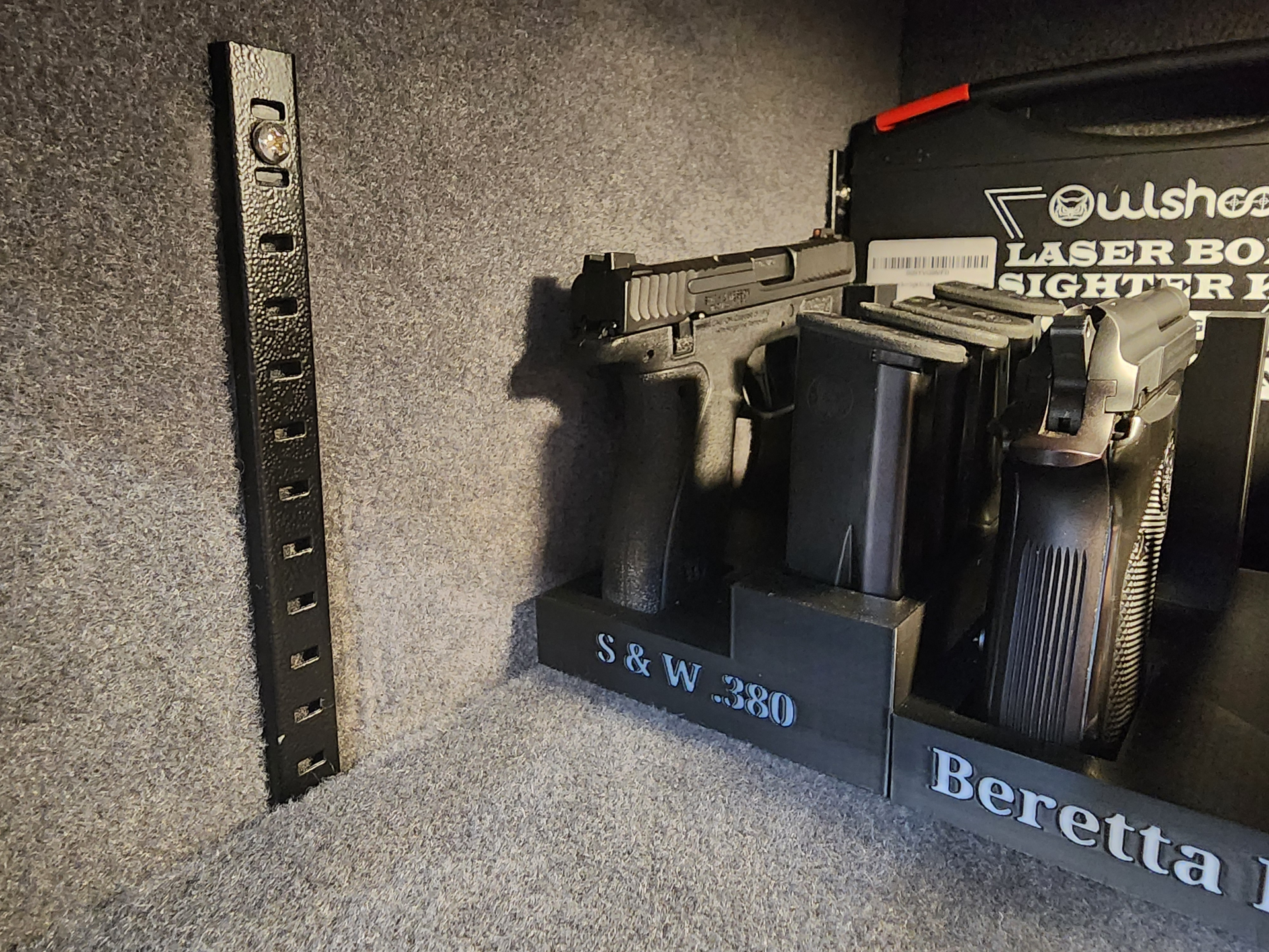 Beretta Bobcat Pistol Stand