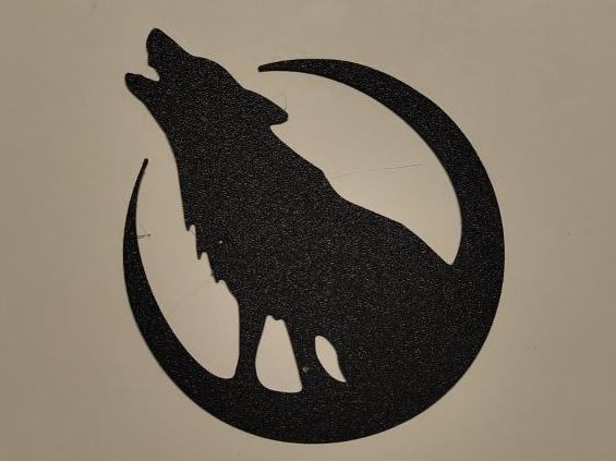 howling wolf wall art