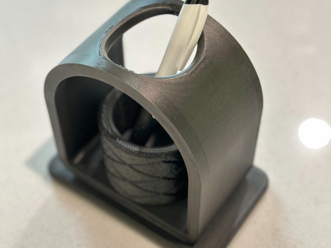 Pen Holder