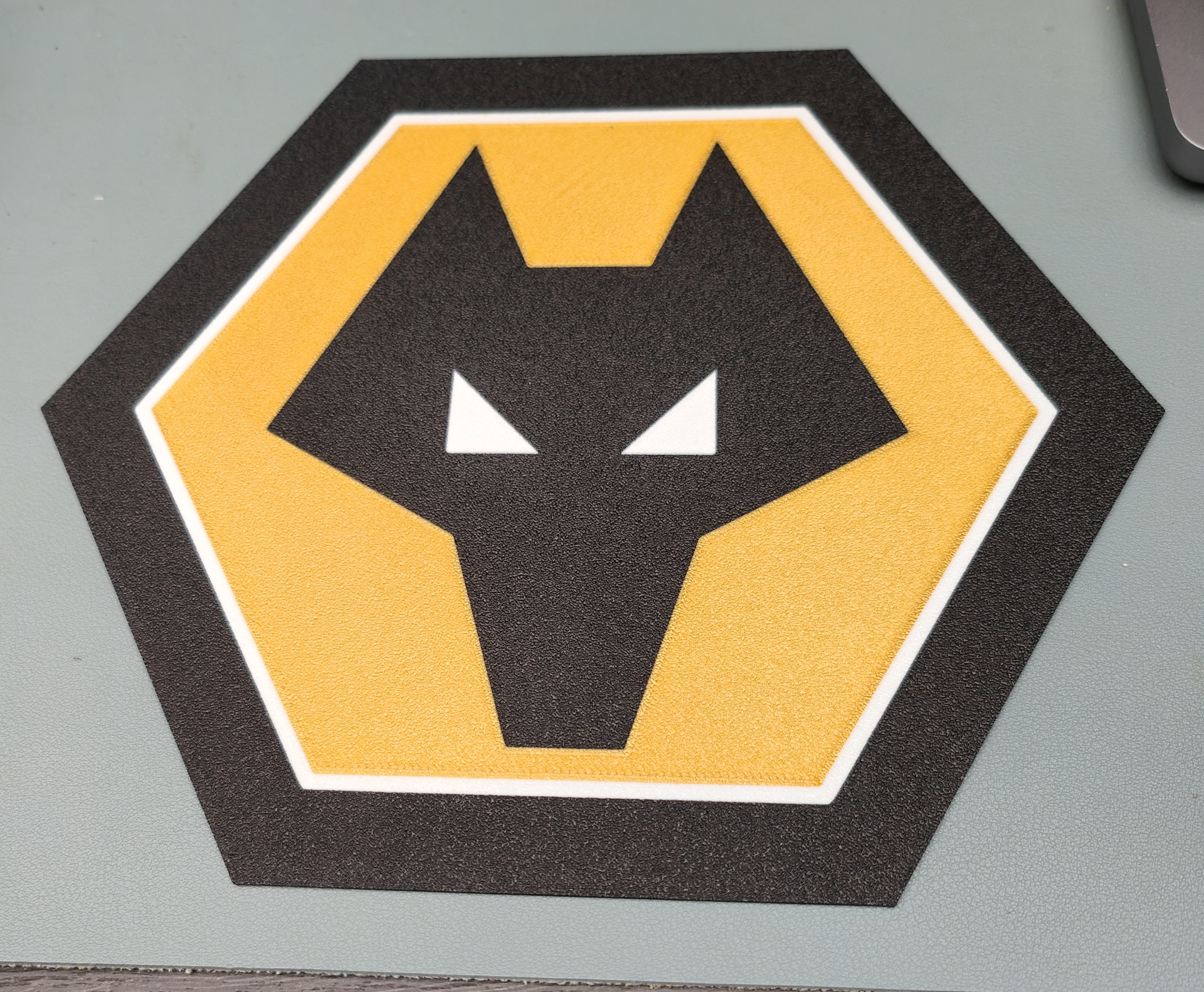 Wolverhampton Wanderers (Wolves) Logo / Sign / Badge