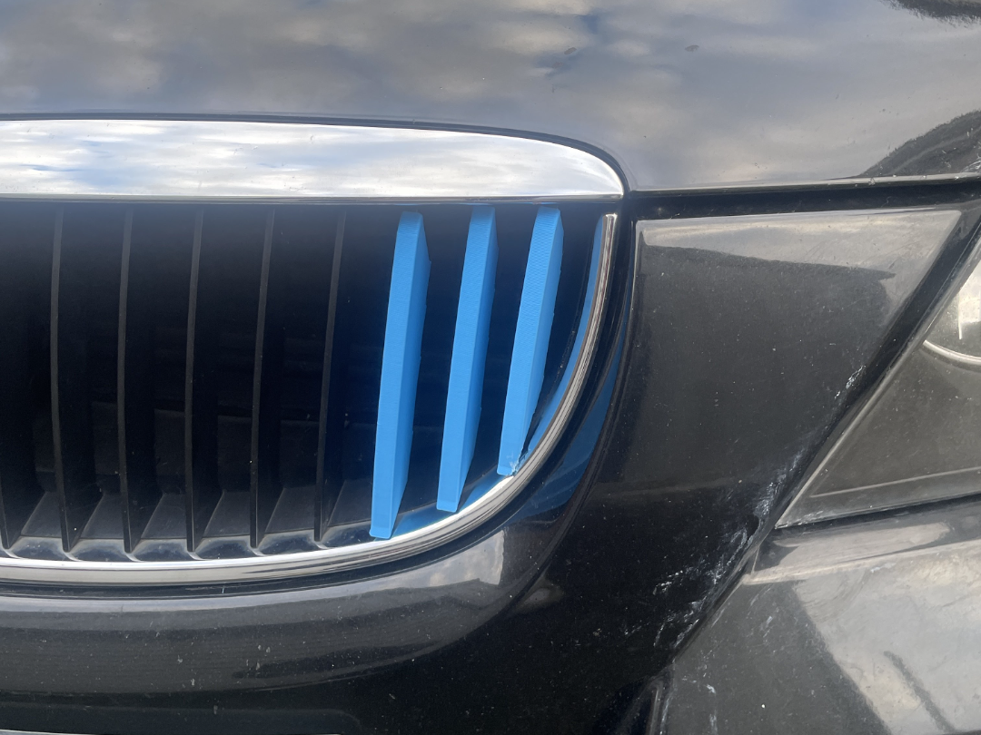 BMW e90 Grill Attachments