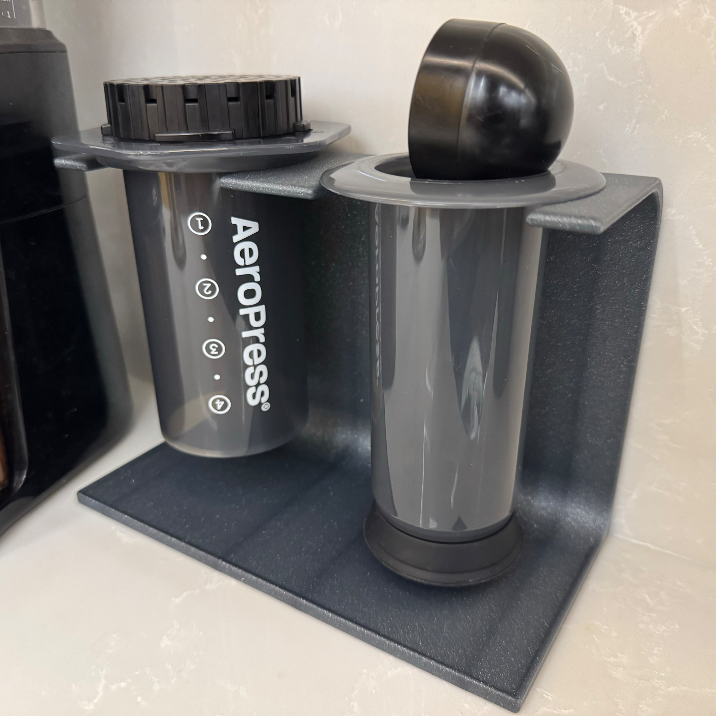 Minimalistic AeroPress Organizer and Drying Stand
