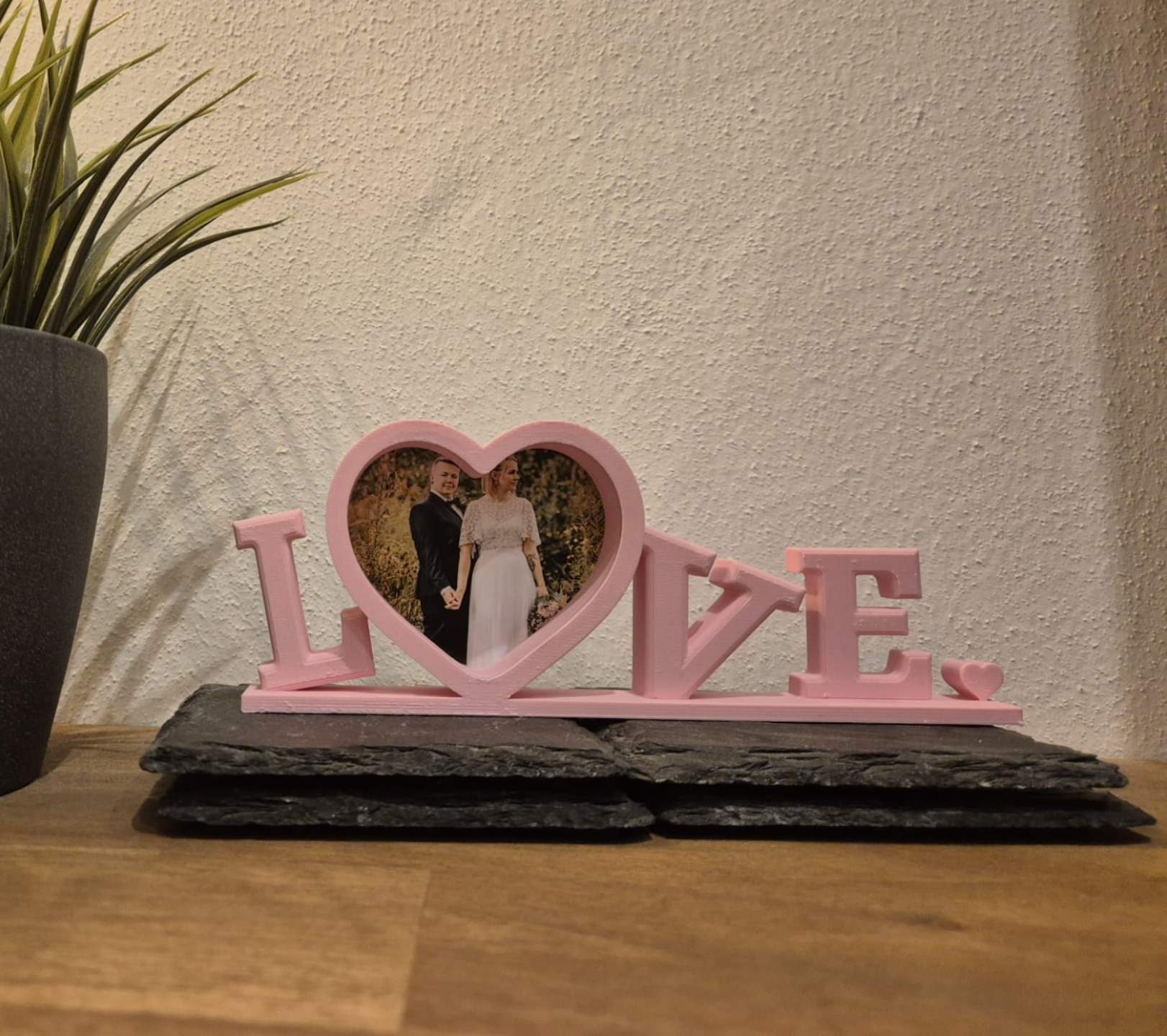 Love Sign Photoframe