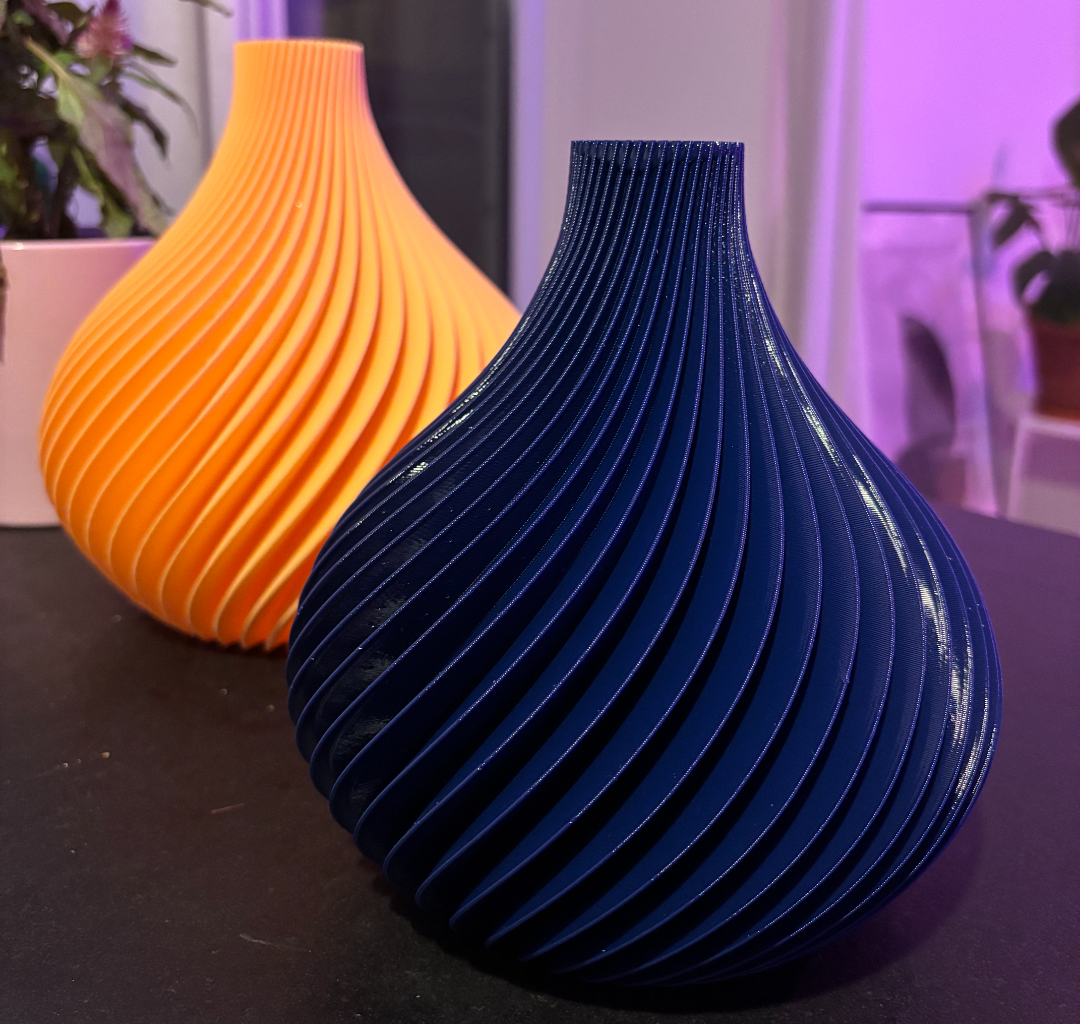 Opal Ripple Vase