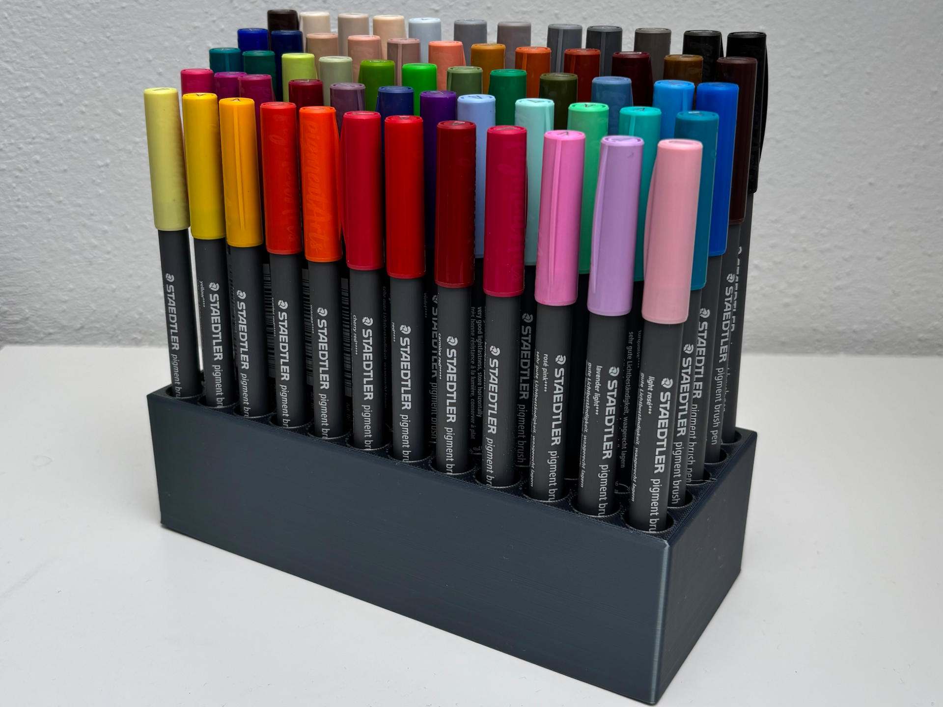 Staedler Pigment Brush Pen Display Complete 60