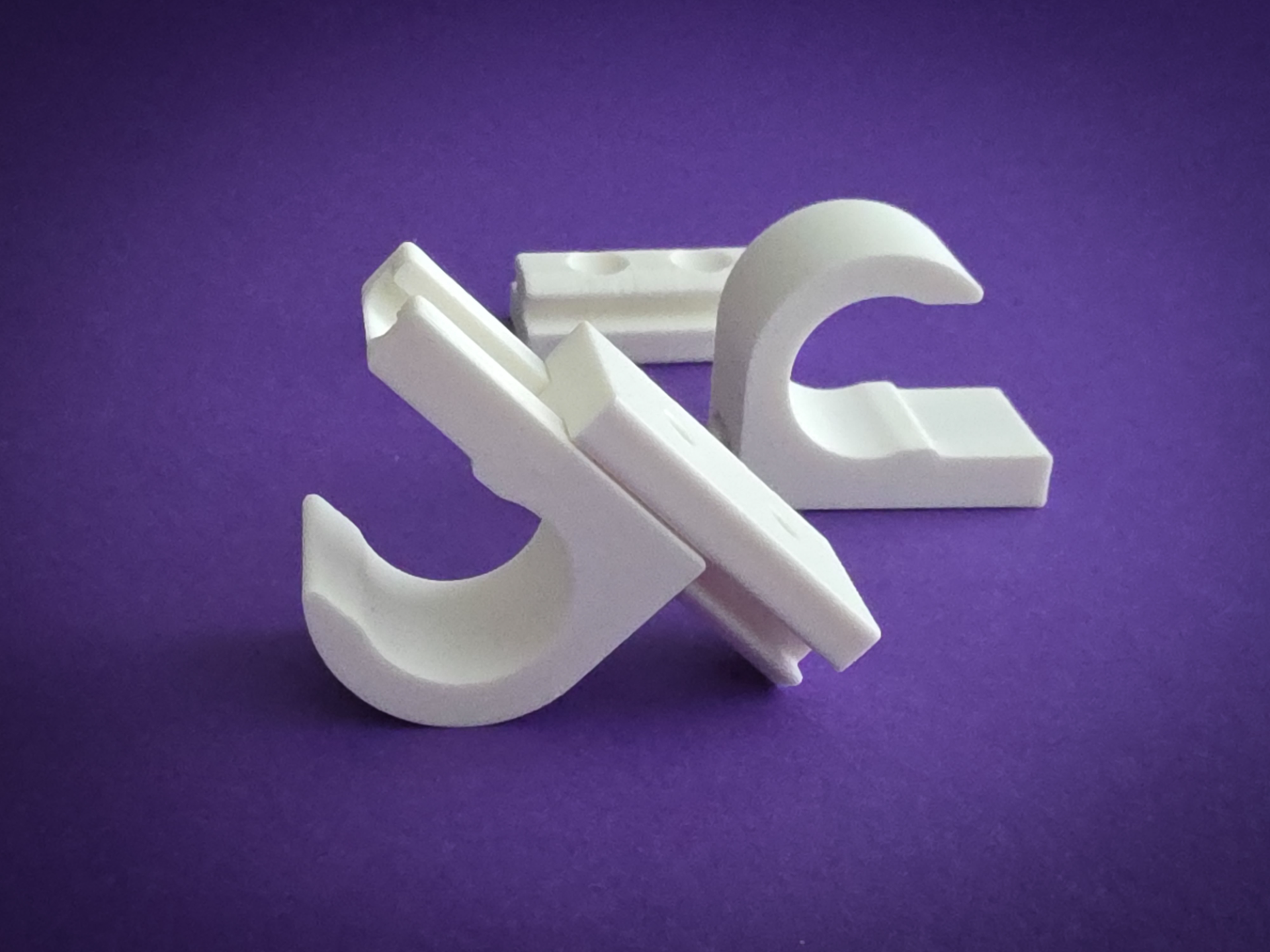 Wall Clip for the bed frame