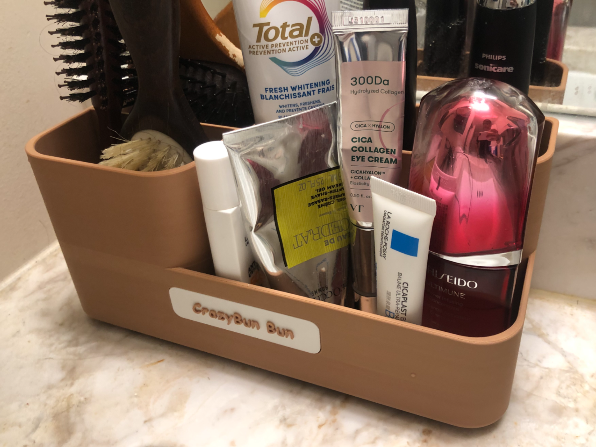 Bathroom organizer