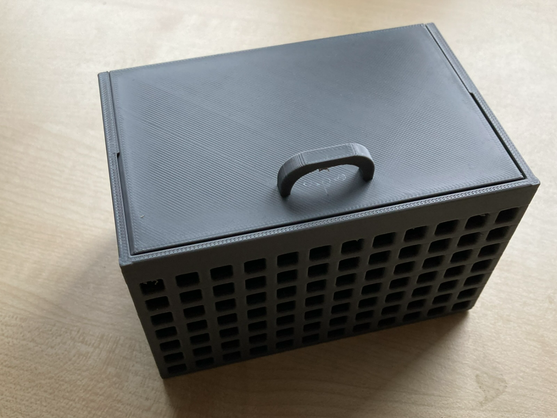 Multifunktionsbox, Kontaktlinsen und Zubehör