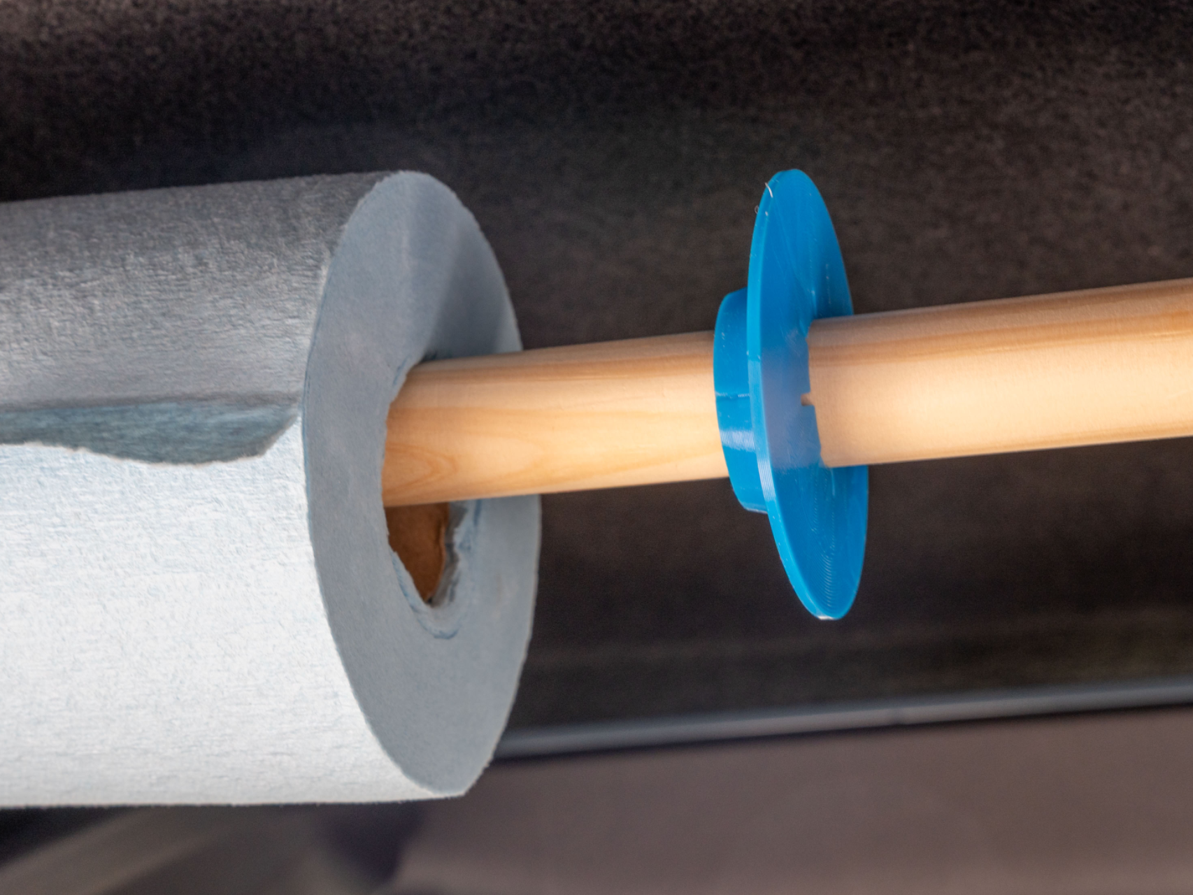 Paper Towel 1inch Dowel Grip
