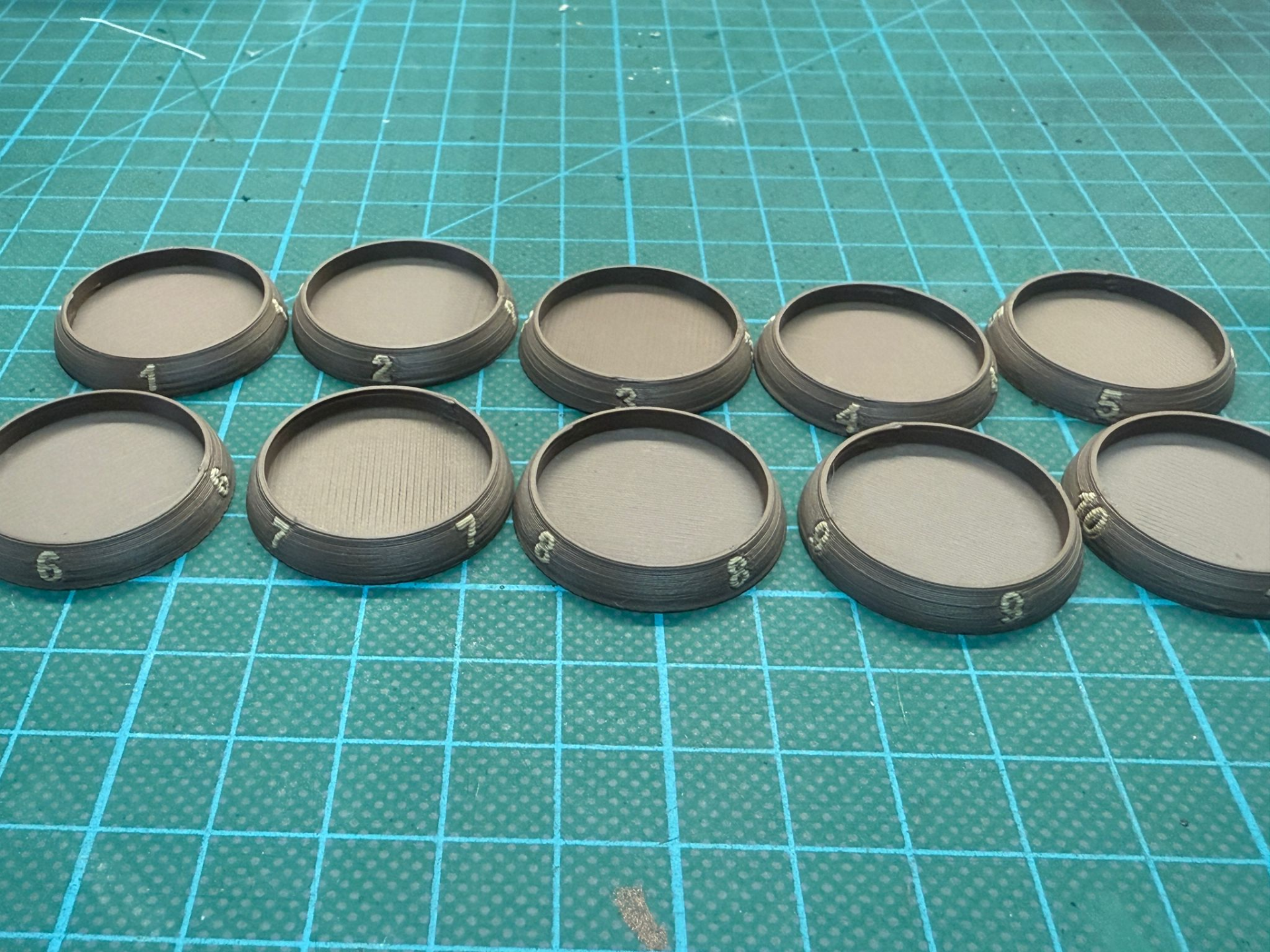 Base mit Nummer für 25mm base