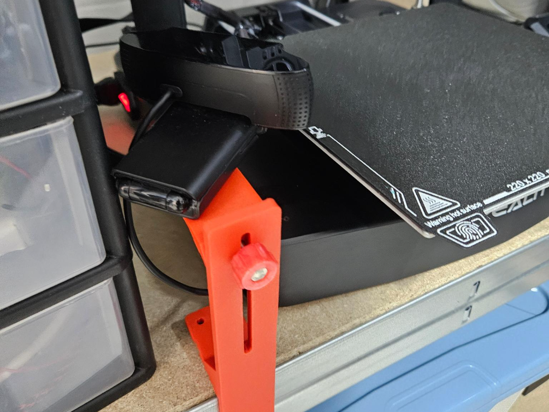 Webcam arm for metal shelf mountable with Magnets