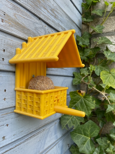 Birdhouse 54 Basket