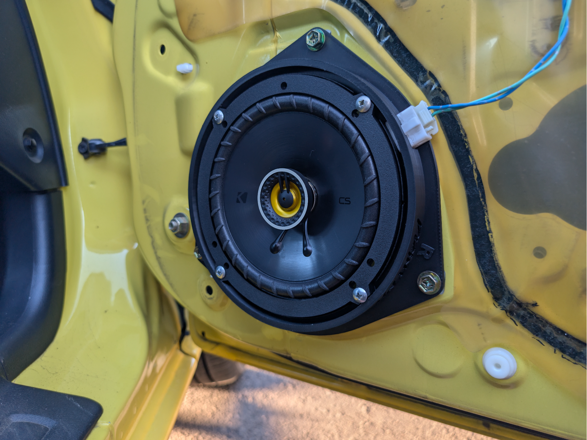 Toyota Mr2 Spyder Speaker Adapters