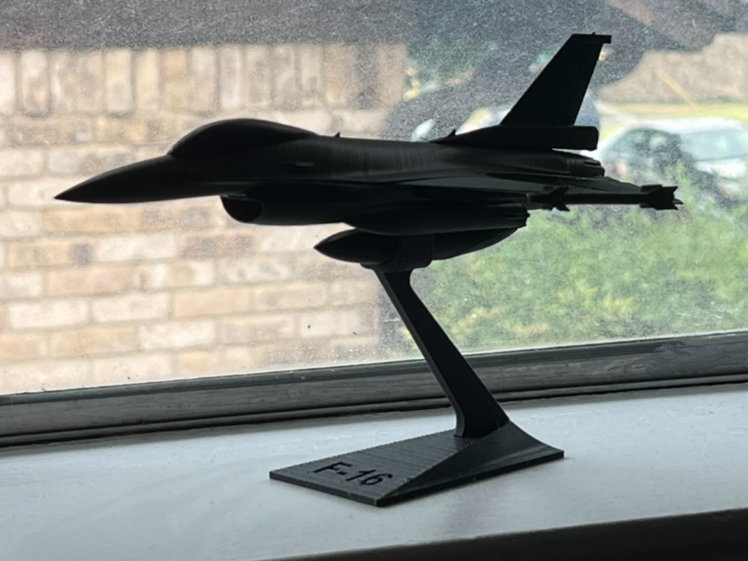 Stand for F-16 Falcon Beastmode