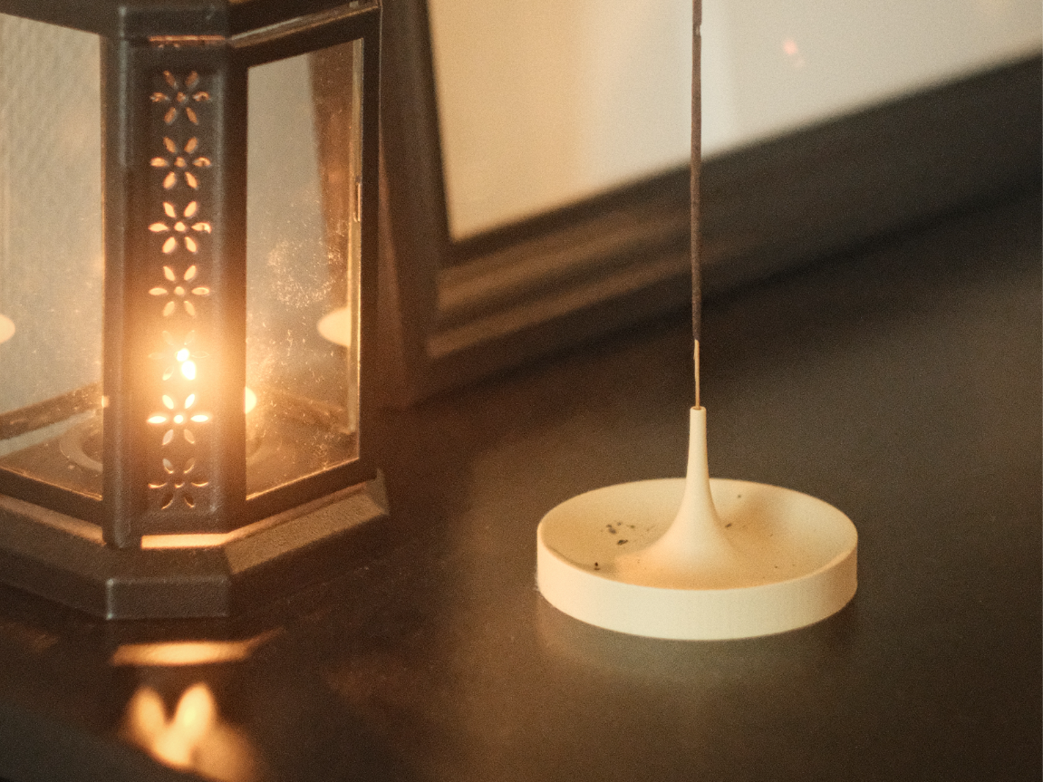 Droplet incense holder