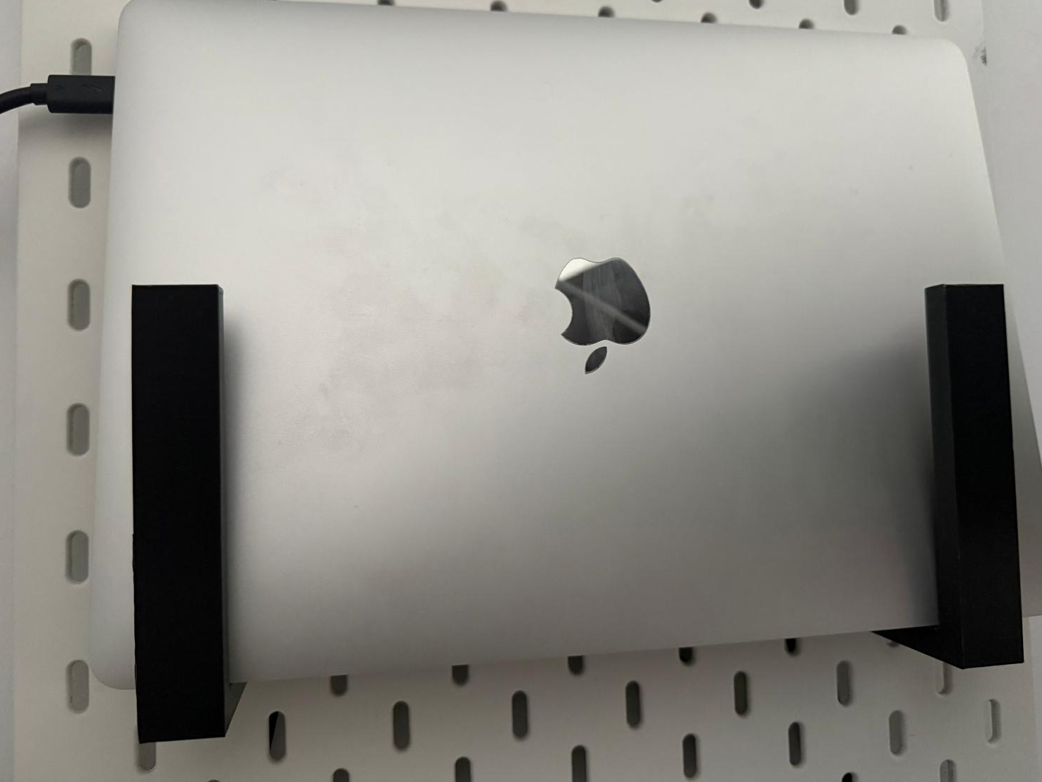 Ikea Skadis Laptop wall mount - Dell Precision