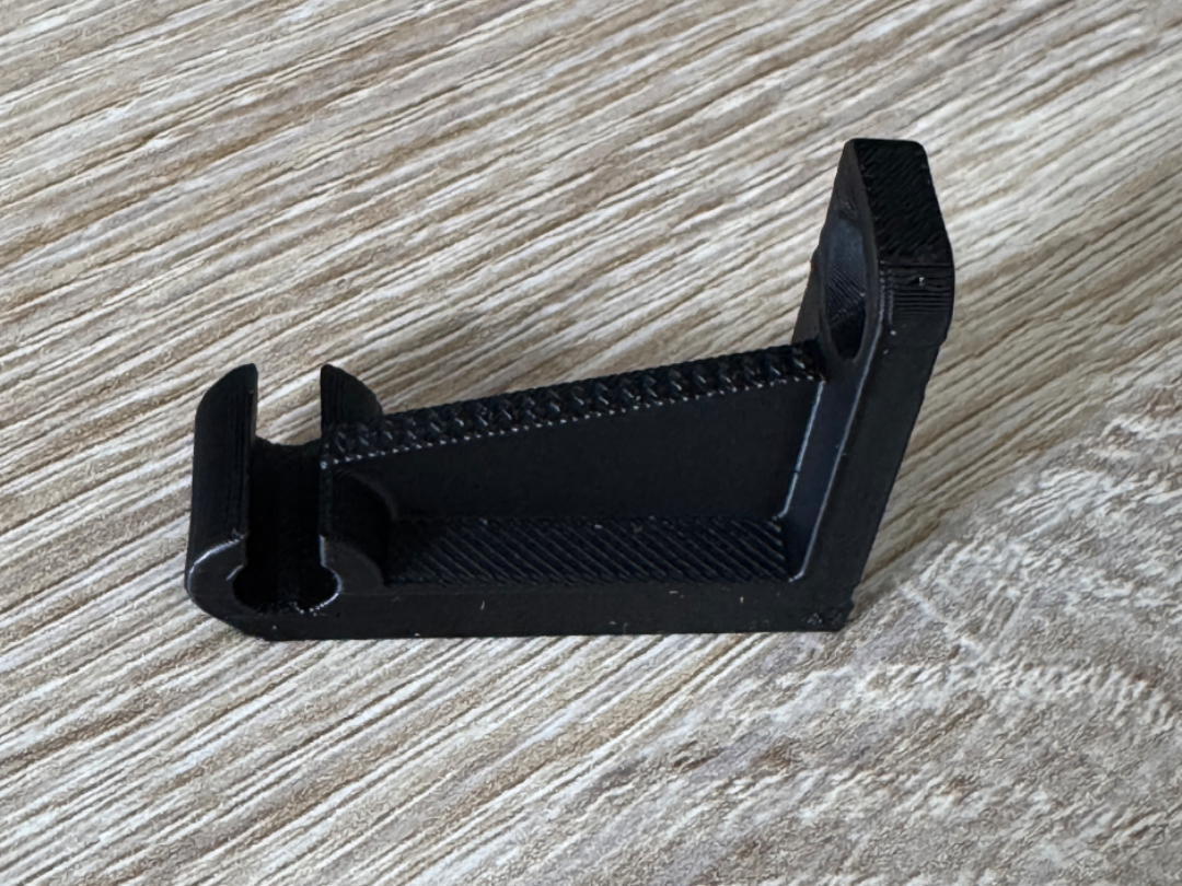 Halter für Rankgitter